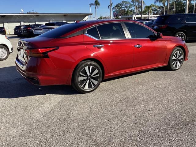 2021 Nissan Altima 2.5 SV