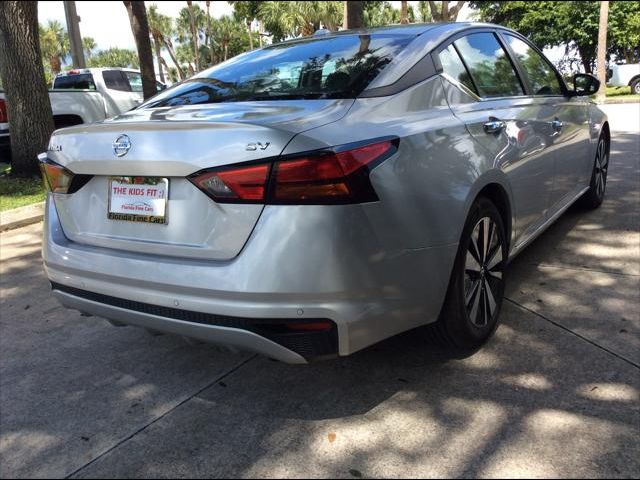 2021 Nissan Altima 2.5 SV