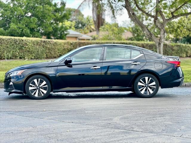 2021 Nissan Altima 2.5 SV