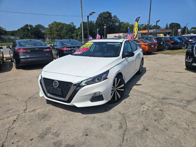 2021 Nissan Altima 2.0 SR