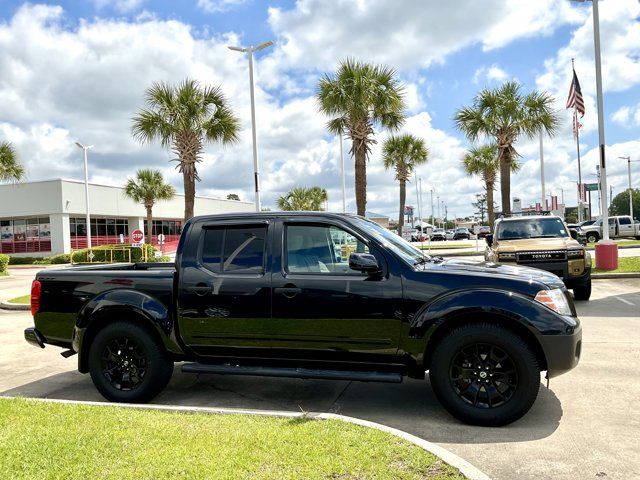 2021 Nissan Frontier SV