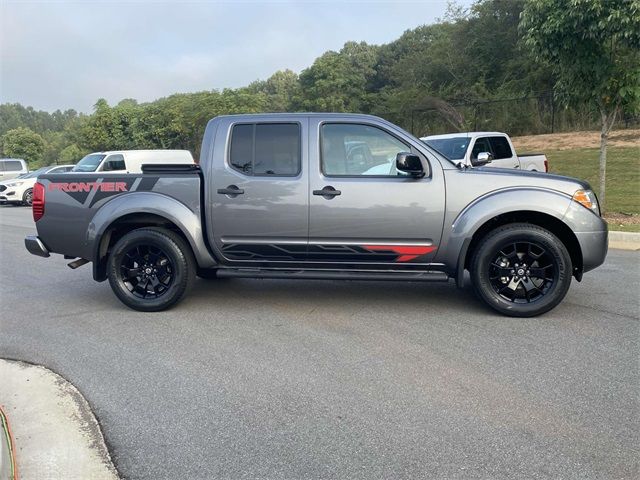 2021 Nissan Frontier SV