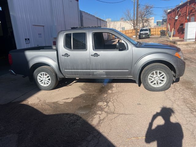 2021 Nissan Frontier SV