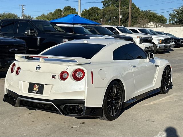 2021 Nissan GT-R Premium