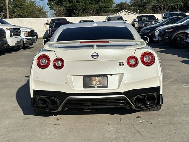 2021 Nissan GT-R Premium