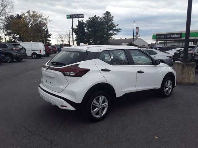 2021 Nissan Kicks S