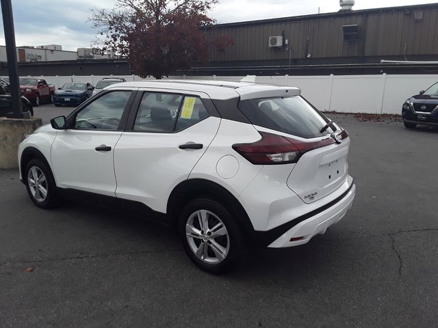 2021 Nissan Kicks S