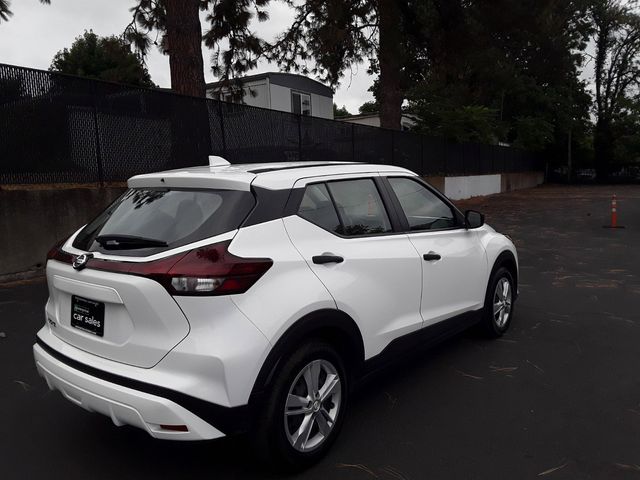 2021 Nissan Kicks S