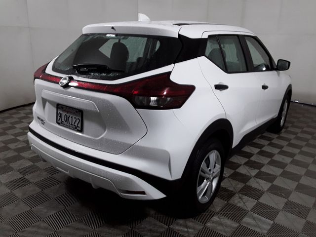 2021 Nissan Kicks S