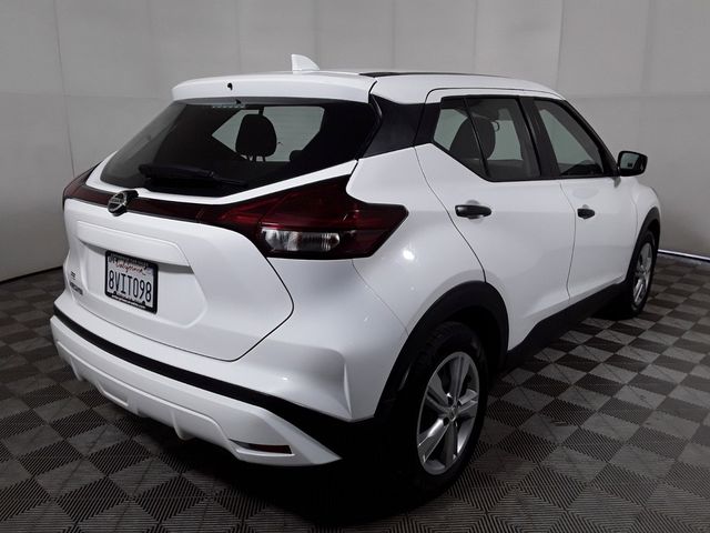 2021 Nissan Kicks S