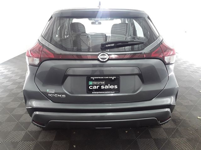 2021 Nissan Kicks S