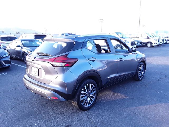 2021 Nissan Kicks SV