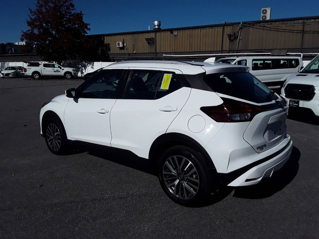 2021 Nissan Kicks SV