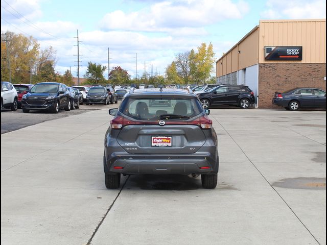 2021 Nissan Kicks SV