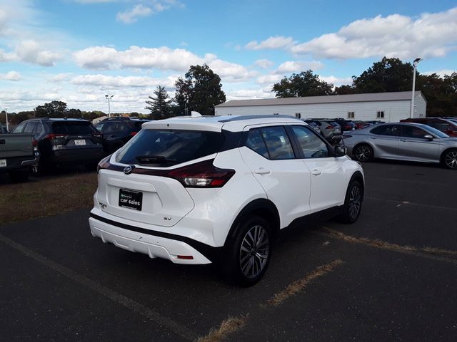 2021 Nissan Kicks SV