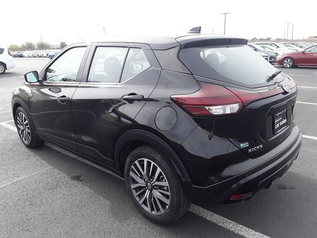 2021 Nissan Kicks SV