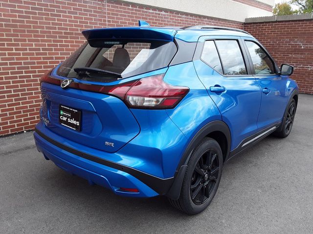 2021 Nissan Kicks SR