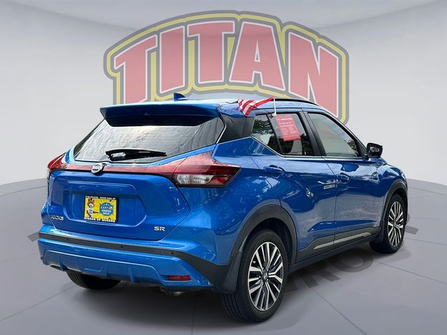 2021 Nissan Kicks SR