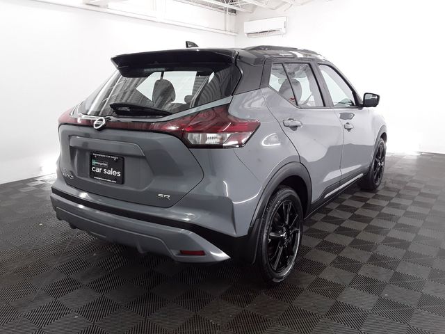 2021 Nissan Kicks SR