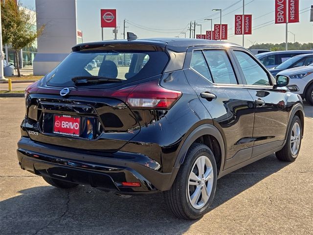 2021 Nissan Kicks S