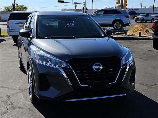 2021 Nissan Kicks S