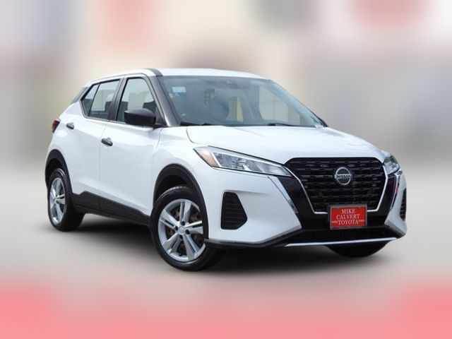 2021 Nissan Kicks S