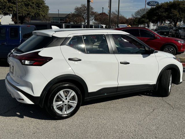 2021 Nissan Kicks S