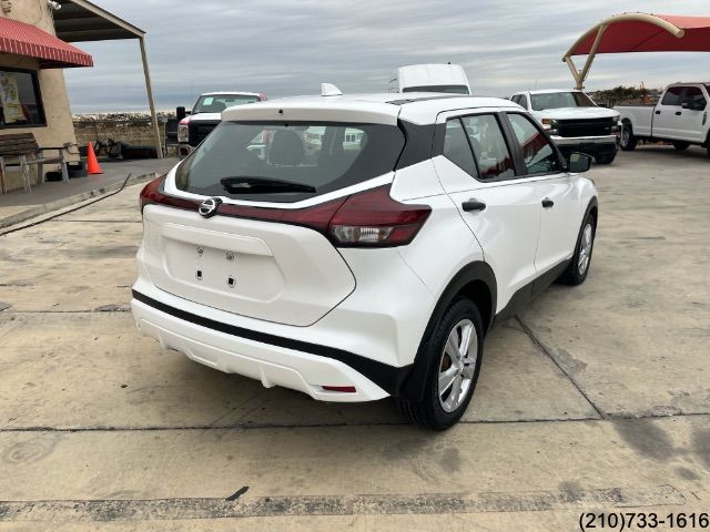 2021 Nissan Kicks S