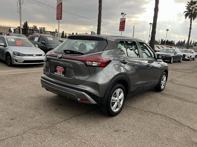 2021 Nissan Kicks S