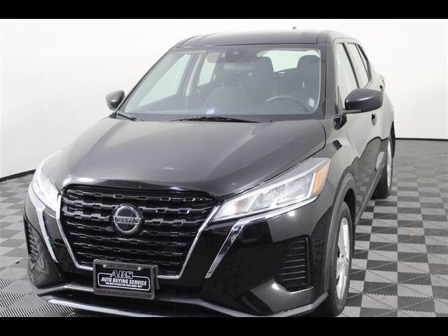 2021 Nissan Kicks S