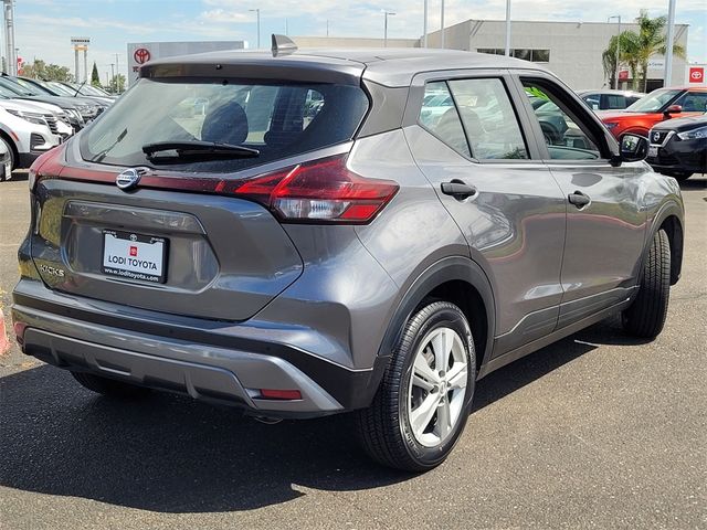 2021 Nissan Kicks S