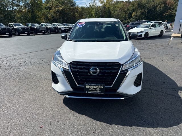 2021 Nissan Kicks S