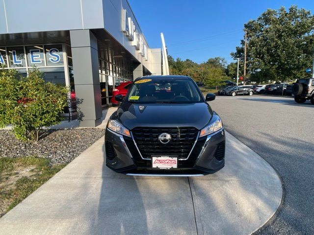 2021 Nissan Kicks S