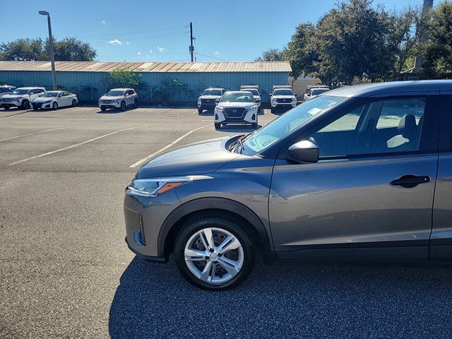 2021 Nissan Kicks S