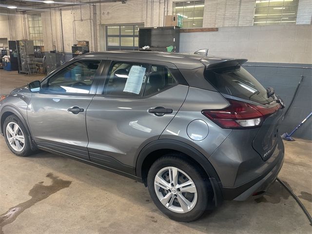 2021 Nissan Kicks S