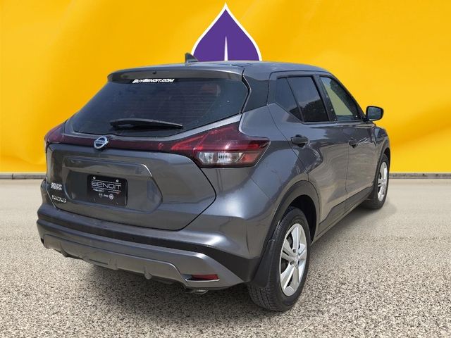 2021 Nissan Kicks S