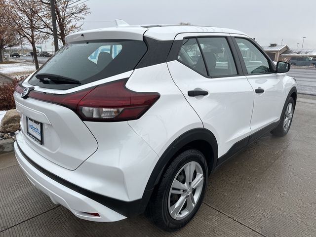 2021 Nissan Kicks S