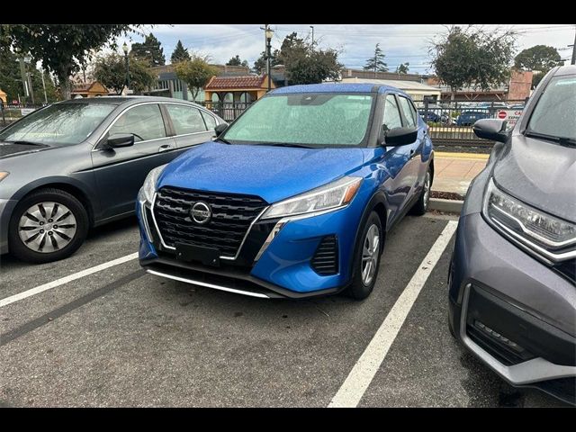 2021 Nissan Kicks S