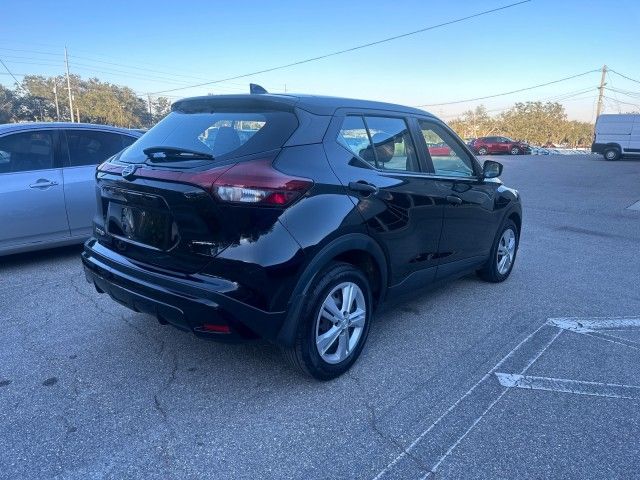 2021 Nissan Kicks S