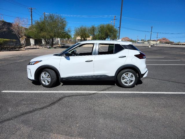 2021 Nissan Kicks S