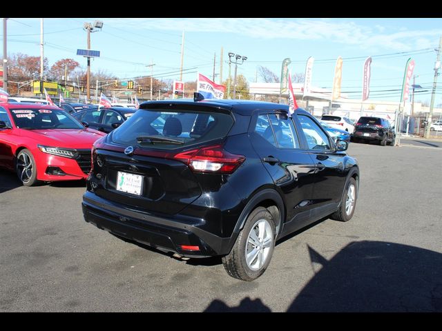 2021 Nissan Kicks S