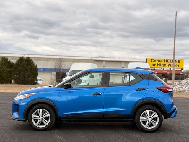 2021 Nissan Kicks S