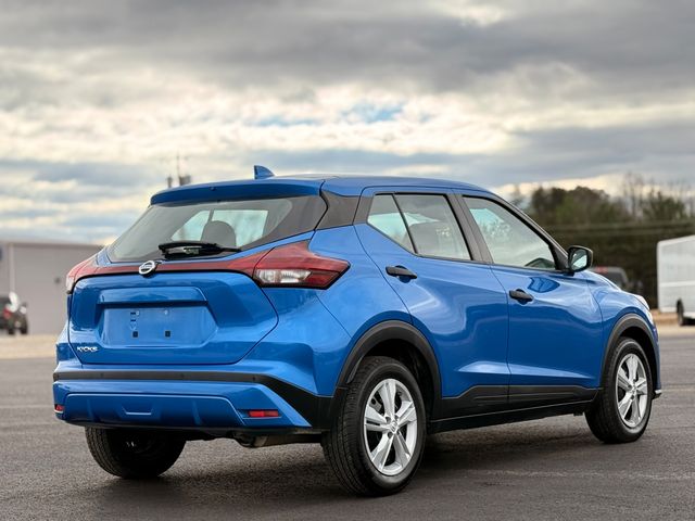 2021 Nissan Kicks S