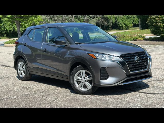 2021 Nissan Kicks S