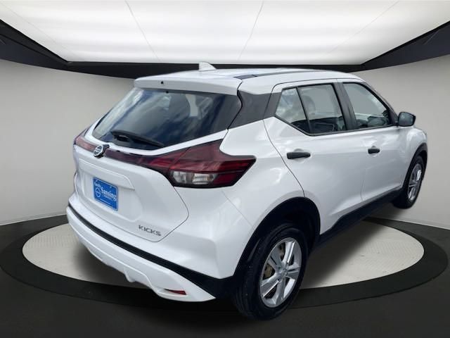 2021 Nissan Kicks S