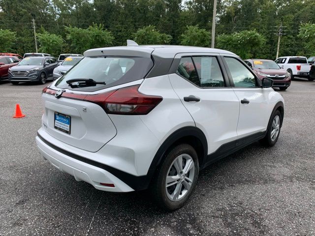 2021 Nissan Kicks S