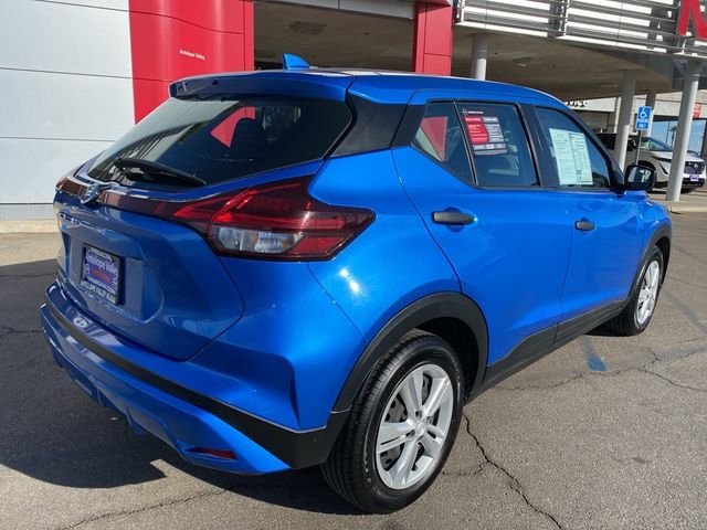 2021 Nissan Kicks S