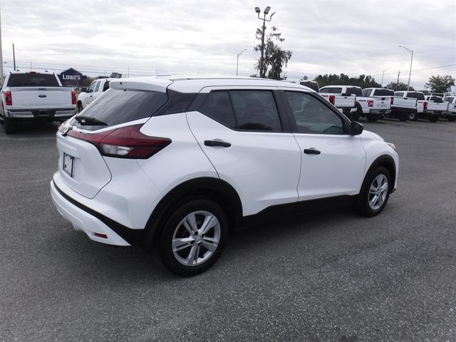 2021 Nissan Kicks S