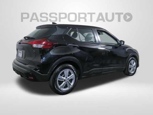 2021 Nissan Kicks S