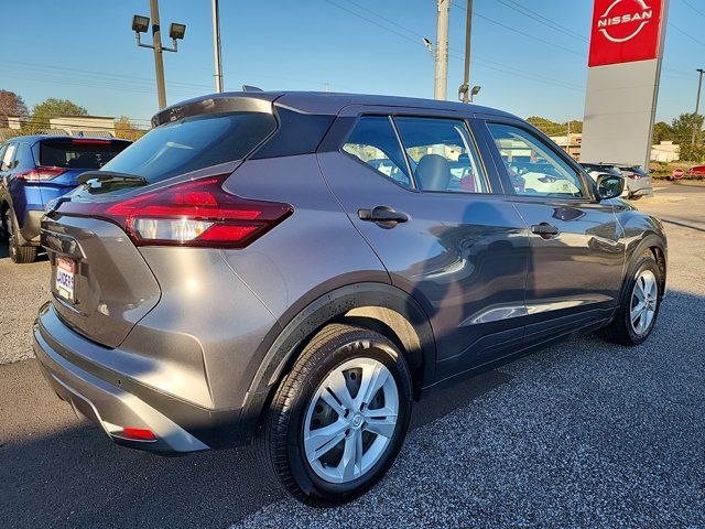 2021 Nissan Kicks S